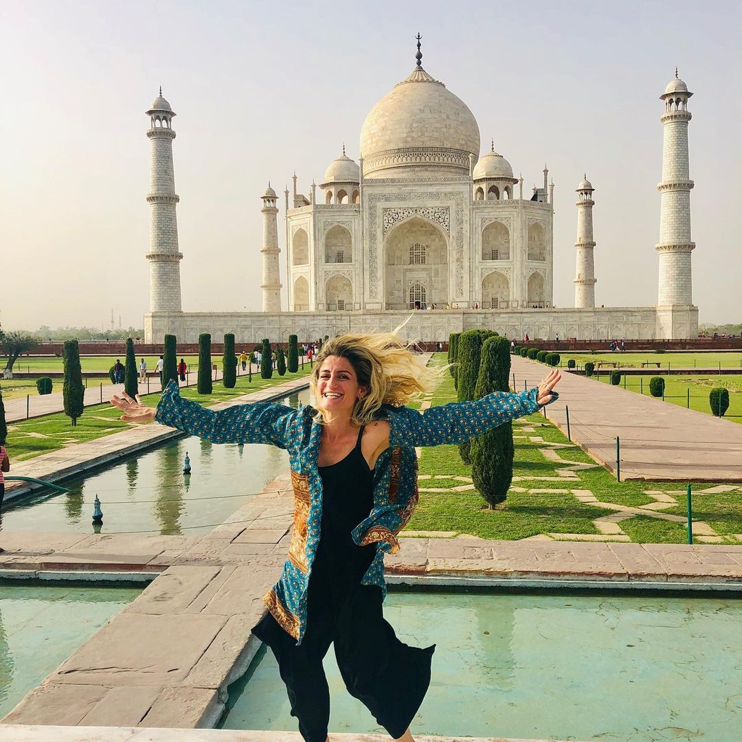 Servicios 4 tajmahal india yoga live loveforyourself learningtolovemyself Todo comenzo con ese viaje a la India un consejo sabio de una de mis poderosas amigas yoguis una persona verdaderamente especial. Desde es